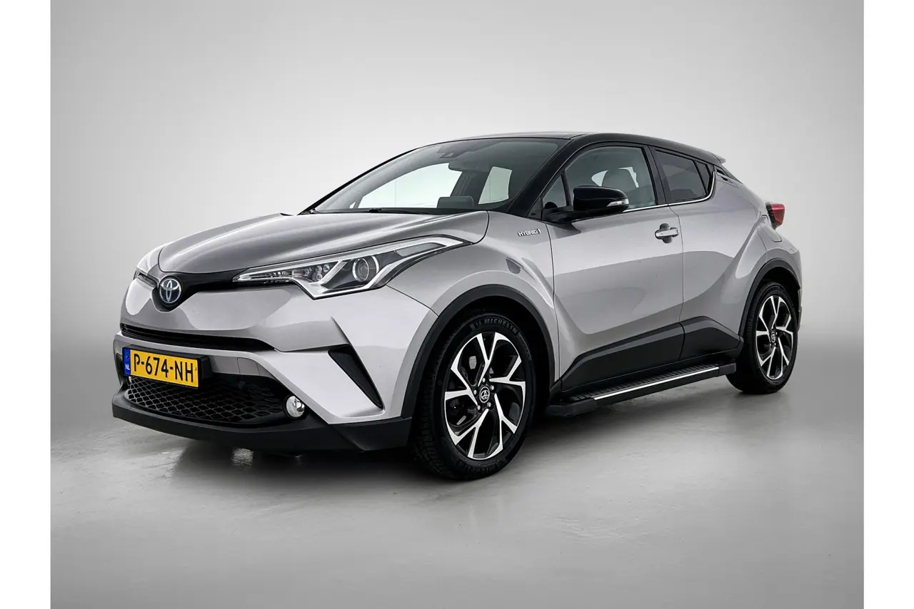 Toyota C-HR 1.8 Hybrid Dynamic 2019, foto 1
