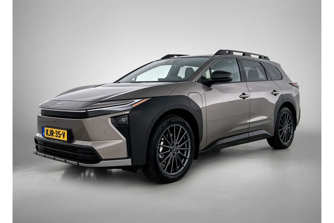 Toyota bZ4X Executive AWD 75 kWh 2026, foto 1