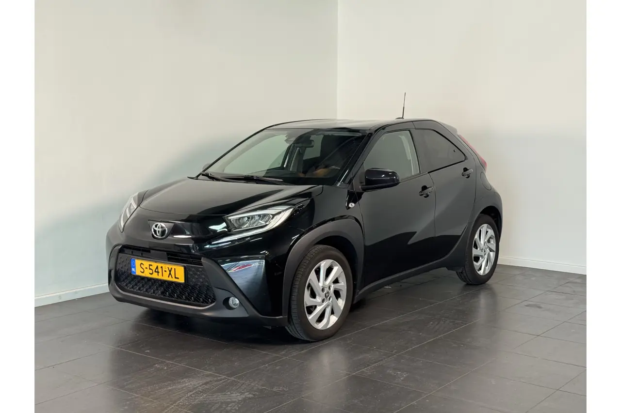 Toyota Aygo X 1.0 VVT-i Mt First 2023, foto 1