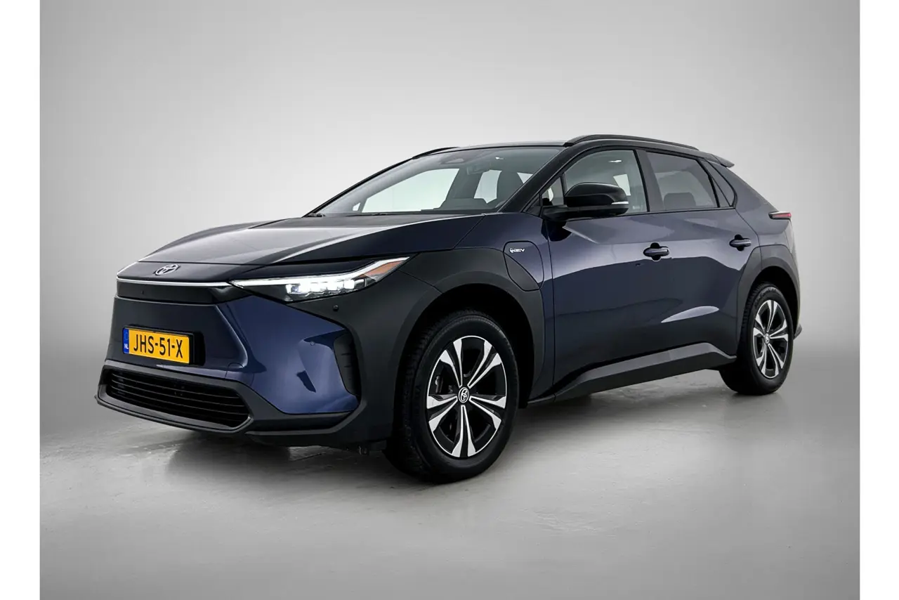 Toyota bZ4X Dynamic 71 kWh 2025, foto 1
