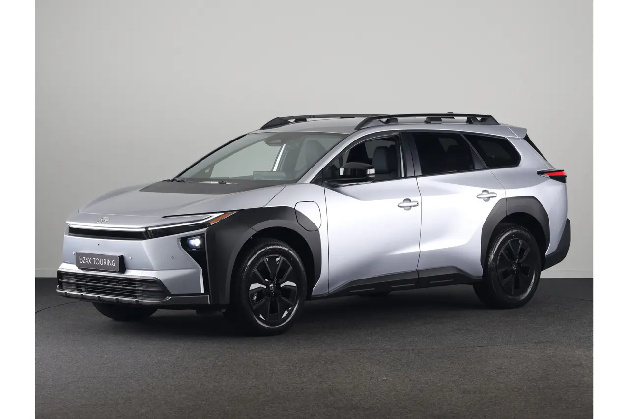 Toyota bZ4X Dynamic AWD 75 kWh 2026, foto 1