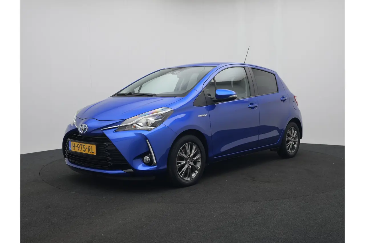 Toyota Yaris 1.5 Hybrid Dynamic 2020, photo 1