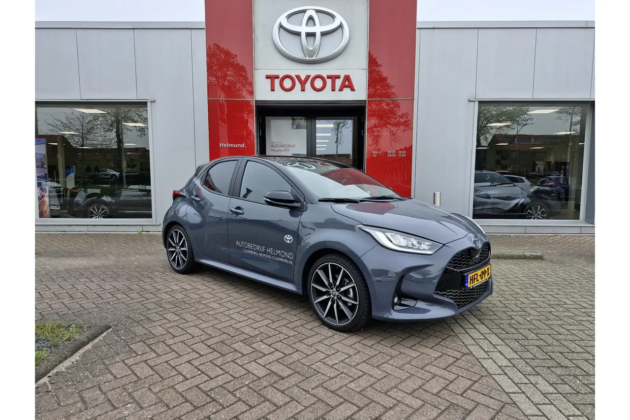 Toyota Yaris 1.5 Hybrid 130 Gr Sport 2025, photo 1