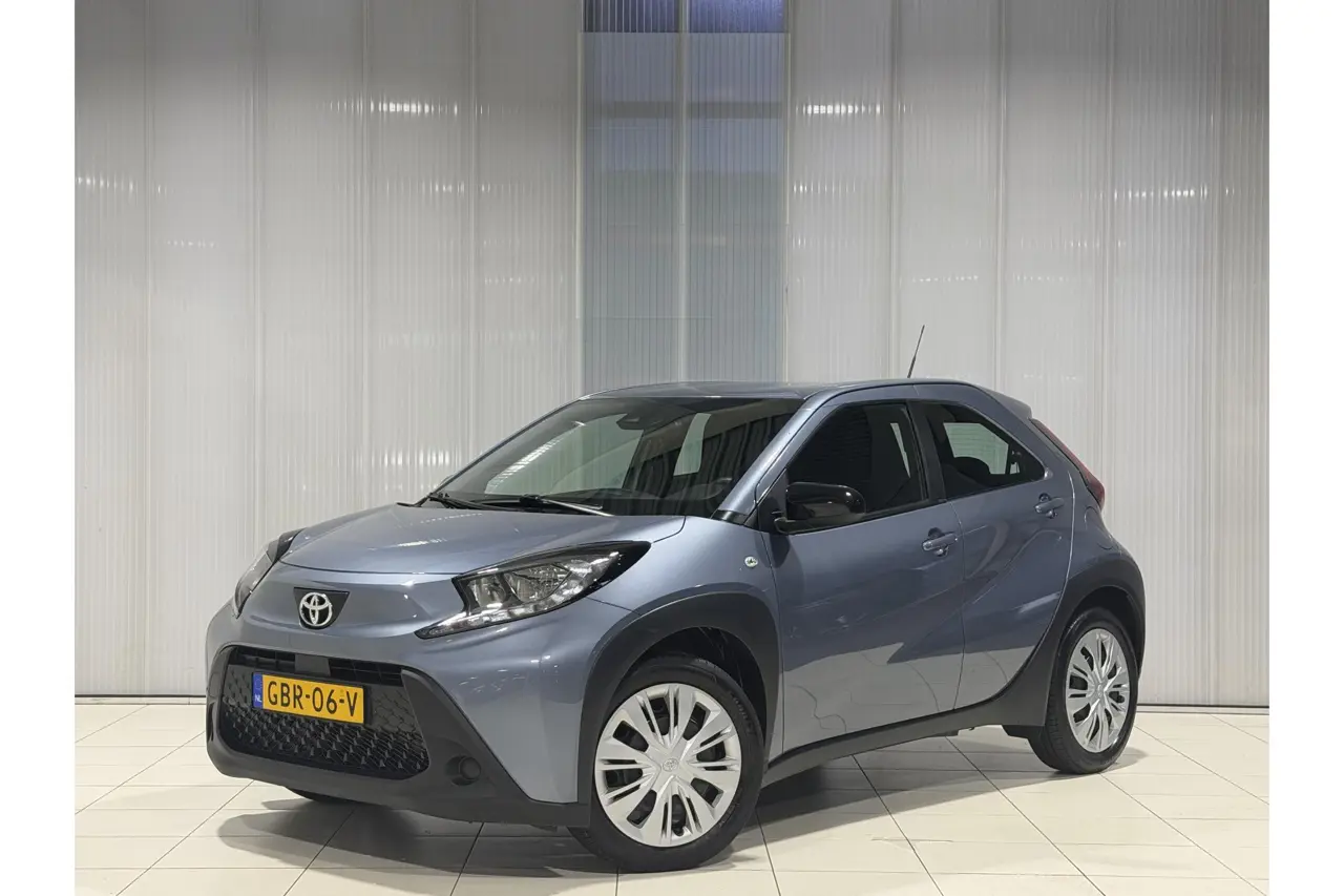 Toyota Aygo X 1.0 VVT-i MT Play 2024, foto 1