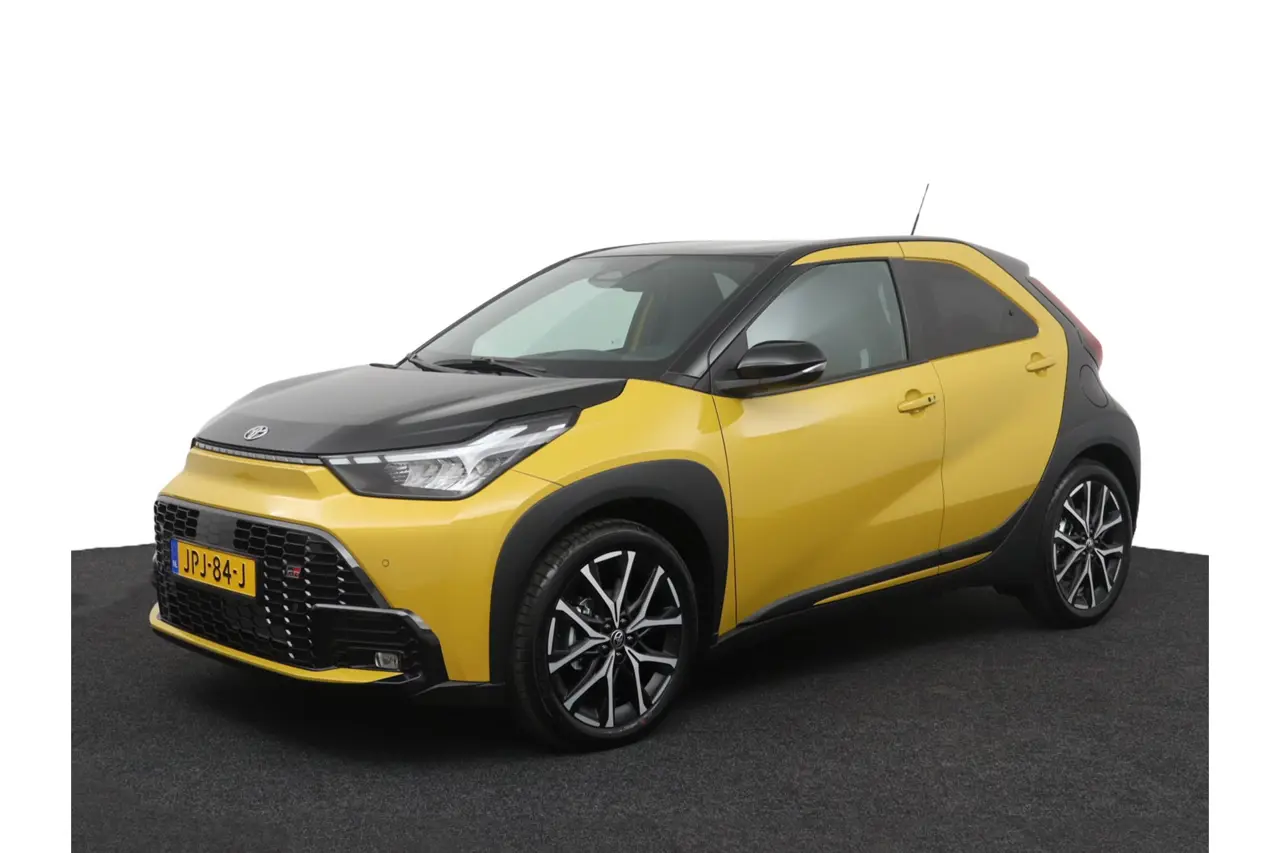 Toyota Aygo X Hybrid 115 Gr Sport 2025, foto 1
