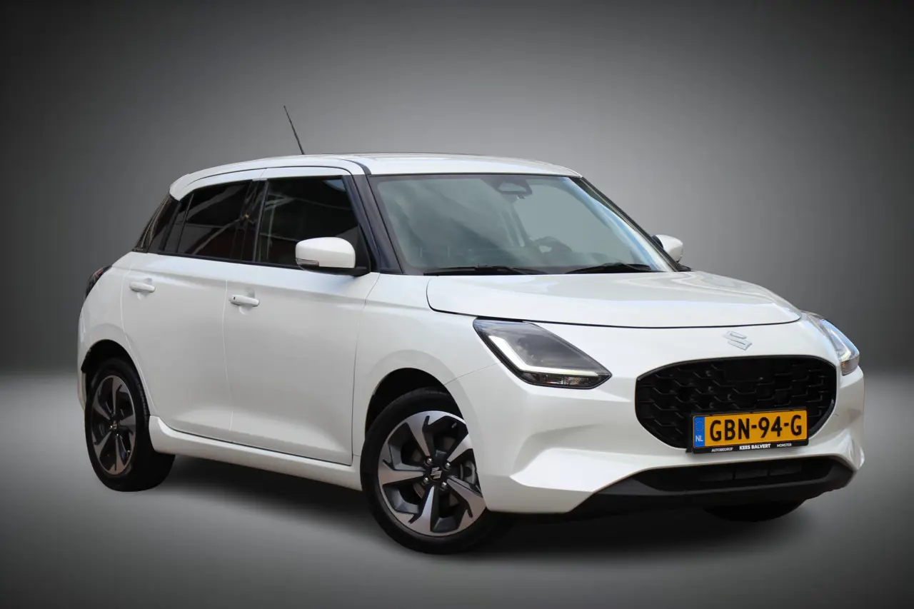 Suzuki Swift 1.2 Style Hybrid 2024, foto 1