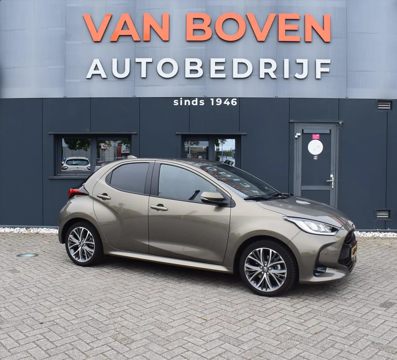 Toyota Yaris Hybrid 130 130Pk CVT Executive 2024, foto 1