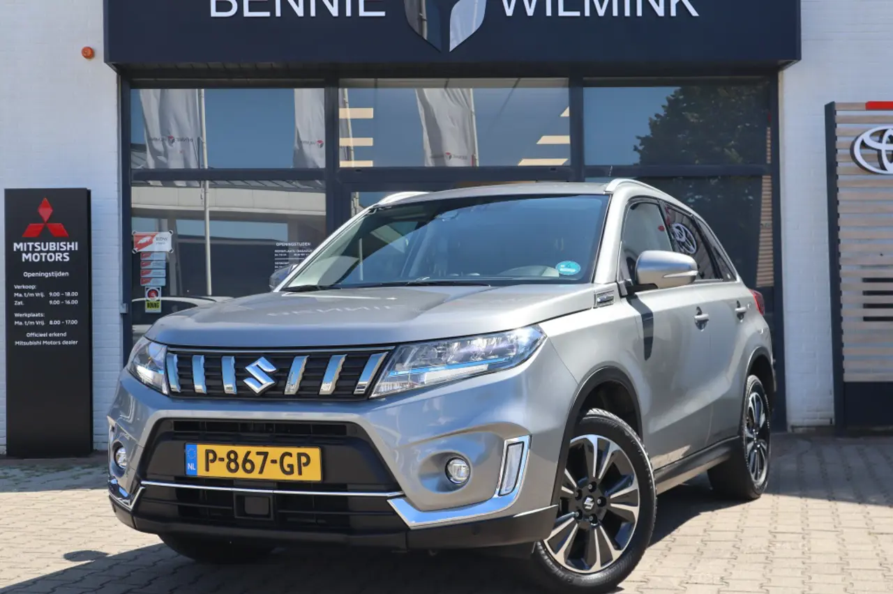 Suzuki Vitara 1.5 Hybrid Style 2022, foto 1