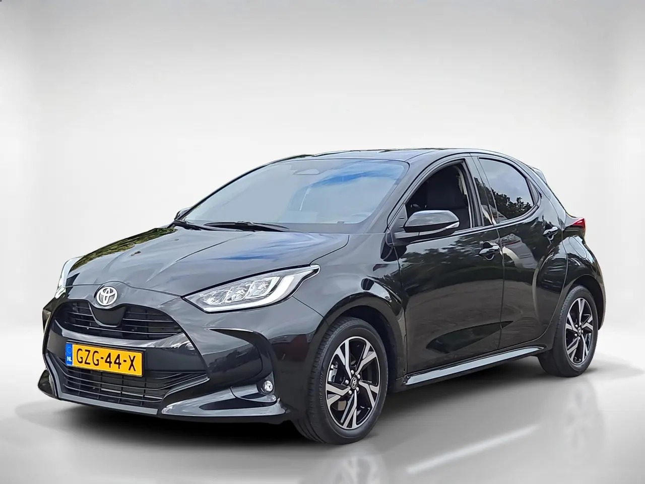 Toyota Yaris 1.5 Hybrid 115 First Edition 2025, foto 1