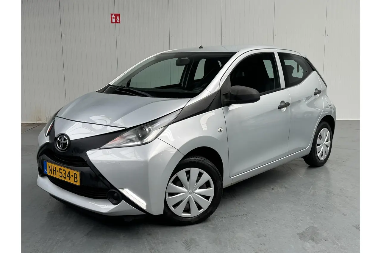 Toyota Aygo 1.0 VVT-i X-Now 2017, foto 1