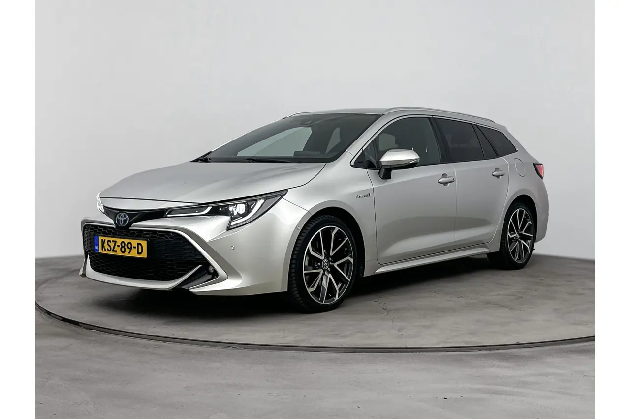Toyota Corolla Touring Sports 2.0 184Pk Hybrid Executive 2022, photo 1