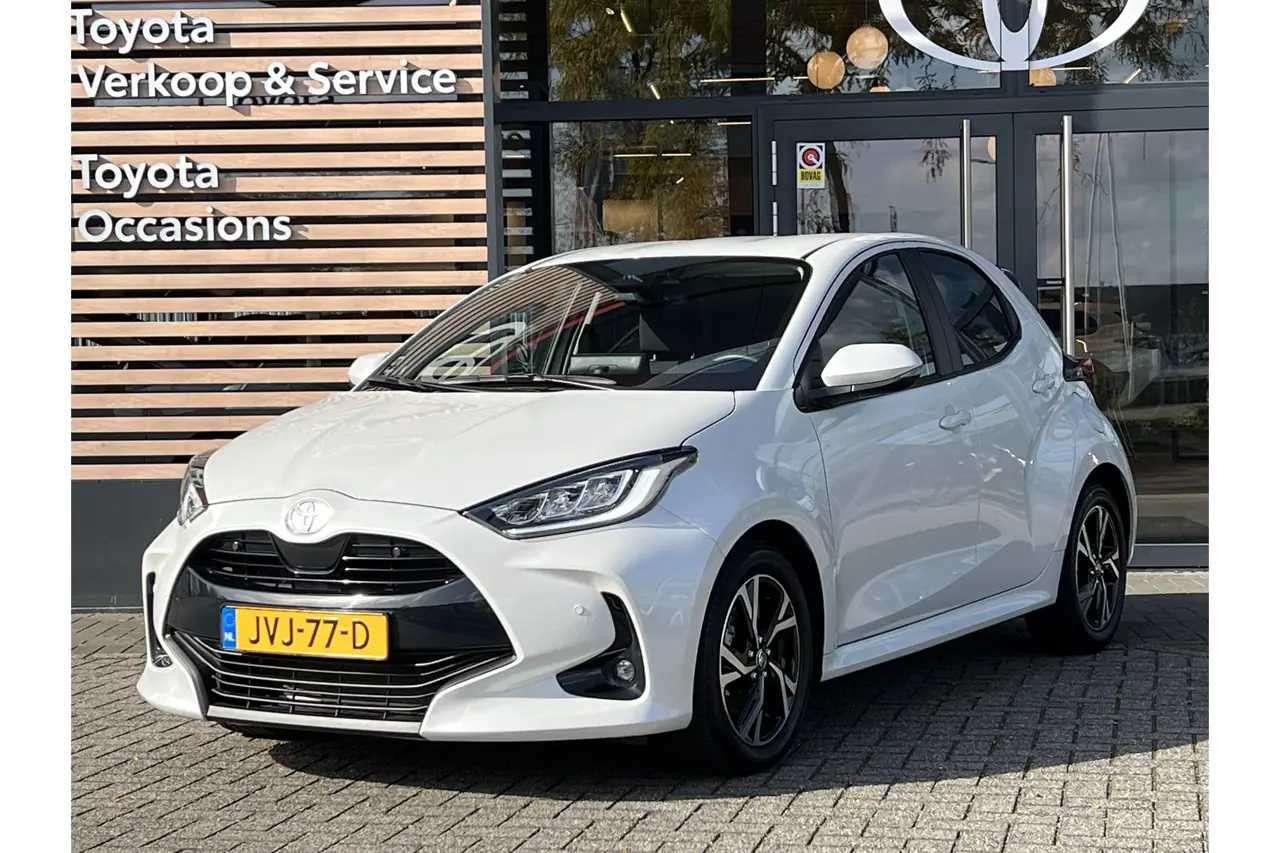 Toyota Yaris 1.5 Hybrid 115 Dynamic 2026, foto 1