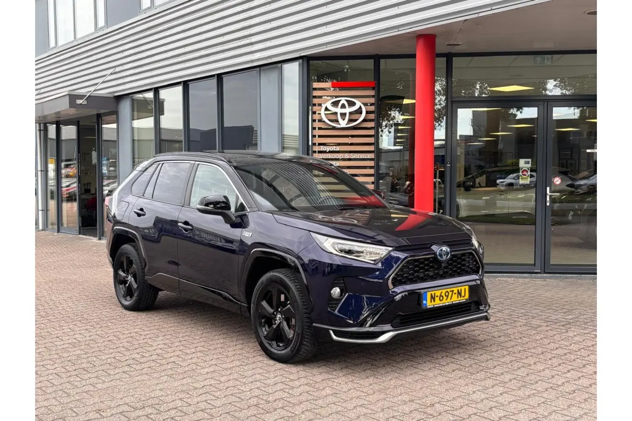Toyota RAV4 2.5 Pl.Hyb. Bi-Tone+ 2021, foto 1