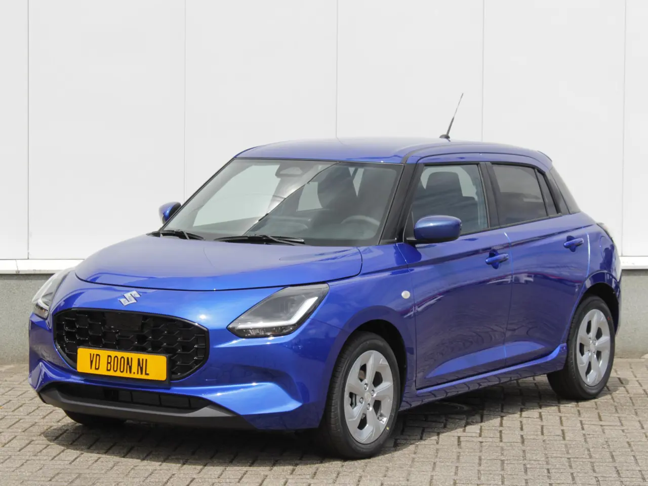 Suzuki Swift 1.2 Select Smart Hybrid 2025, foto 1