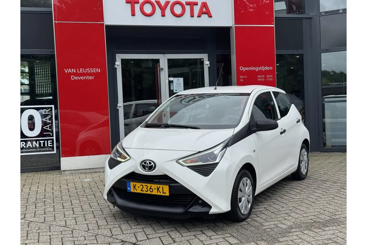 Toyota Aygo Fun 5-Deurs 2021, foto 1