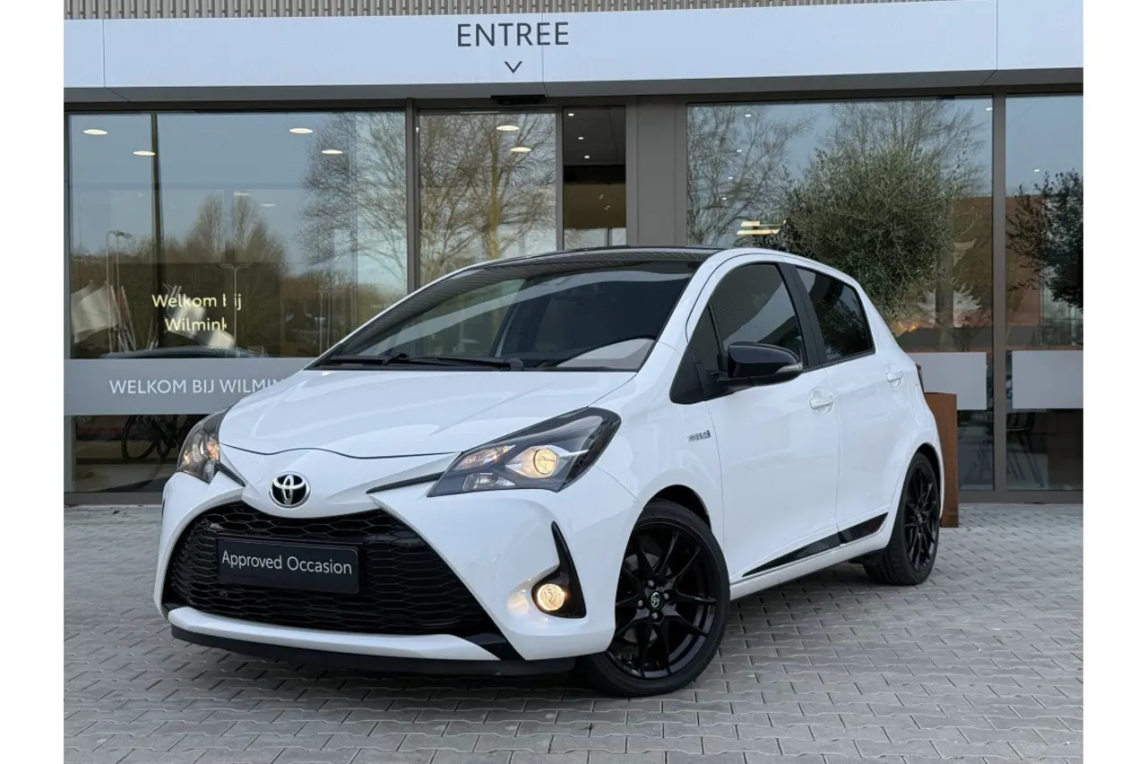 Toyota Yaris 1.5 Hybrid Gr-Sport 2020, foto 1