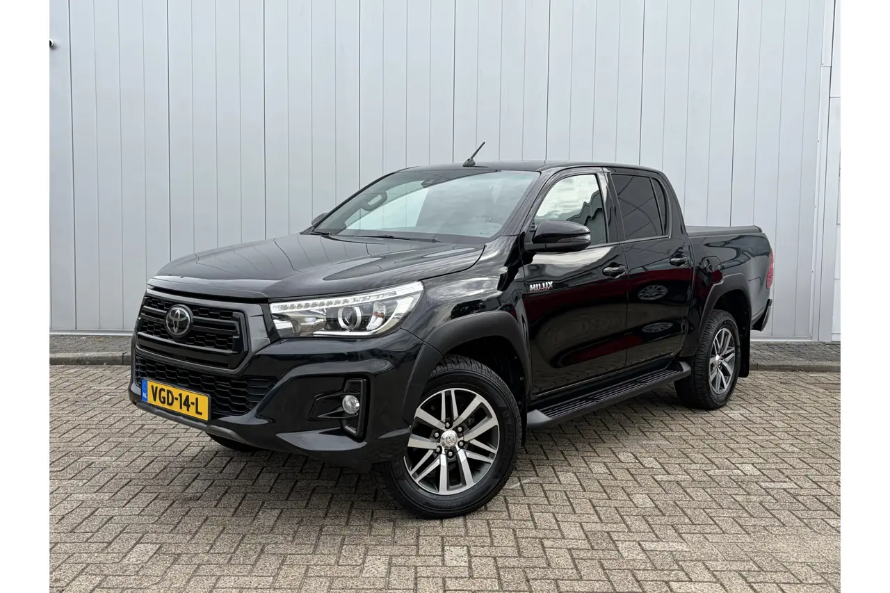 Toyota Hilux 2.4 D-4D Double Cab Executive Automaat Roll Cover Trekhaak Camera 2020, foto 1