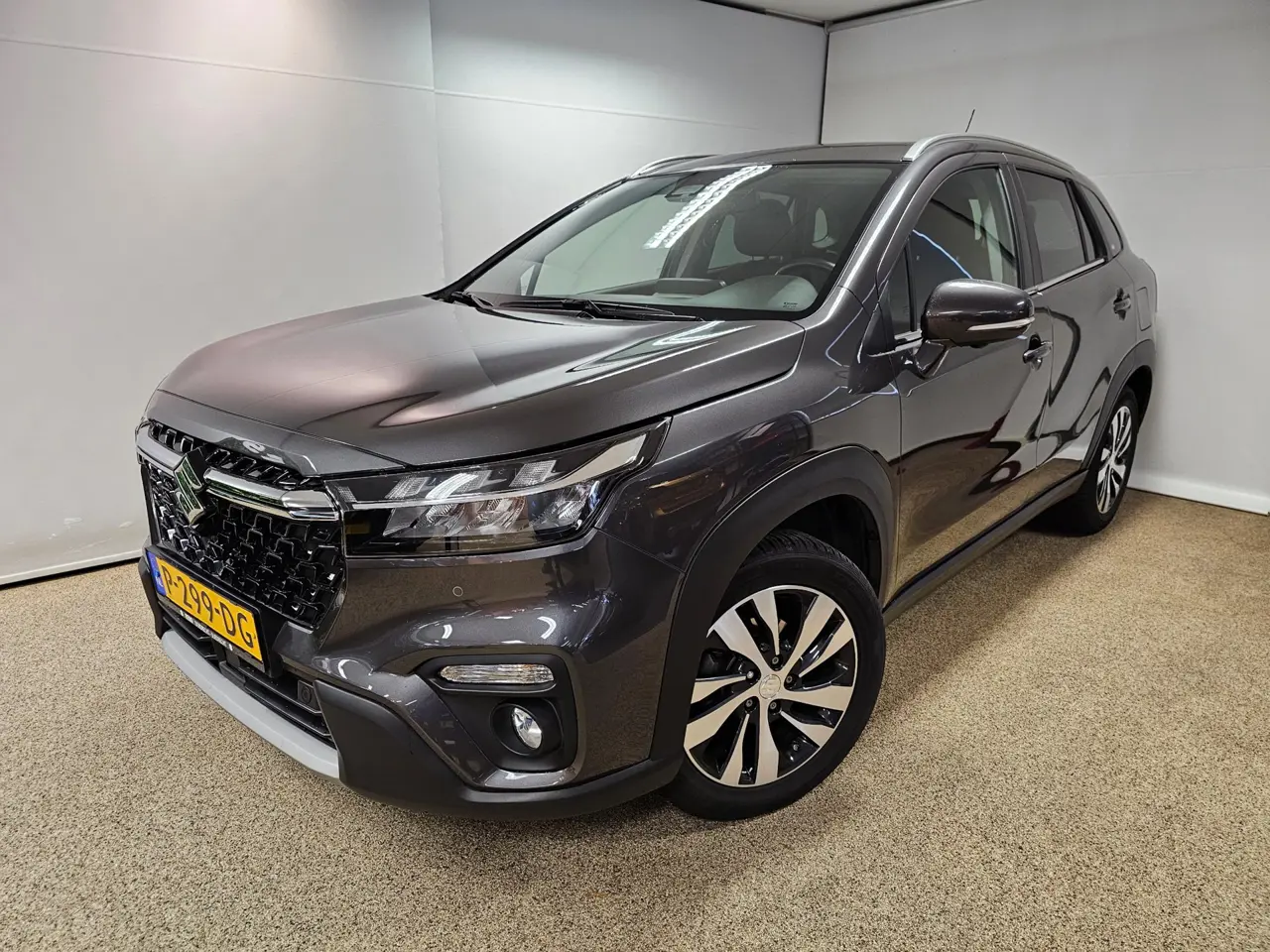 Suzuki S-Cross 1.4 Boosterjet Style Smart Hybrid Automaat 2022, foto 1