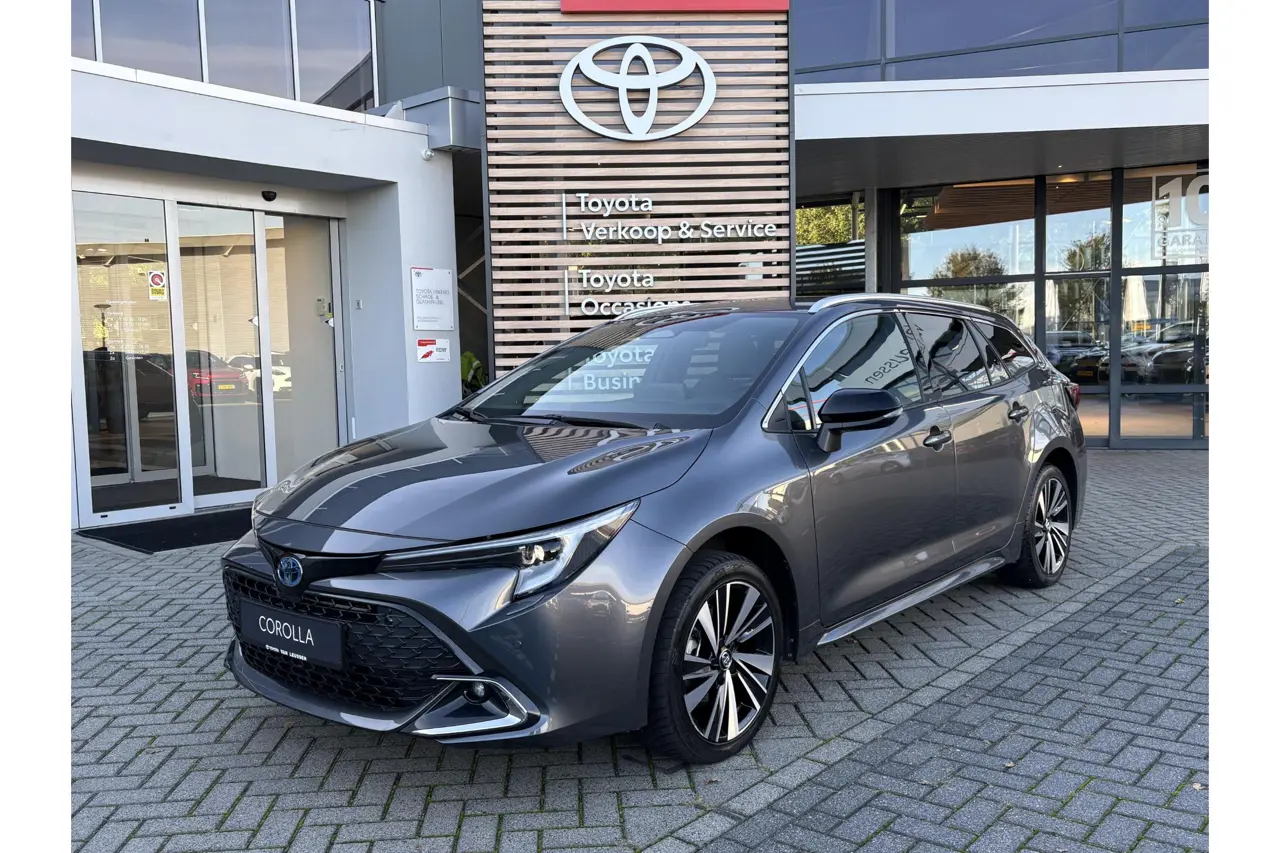 Toyota Corolla Touring Sports Hybrid 140 2025, foto 1