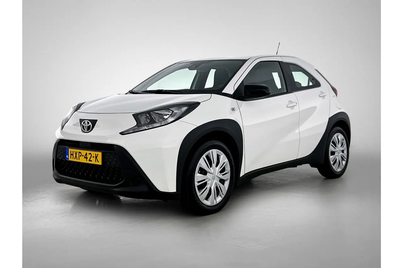 Toyota Aygo X 1.0 VVT-i Mt Play 2025, foto 1