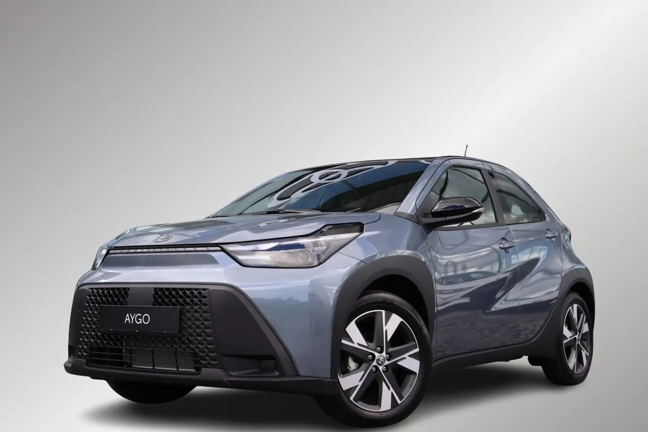 Toyota Aygo X Hybrid 115 Play Go Pack, Lm Velgen 2026, foto 1