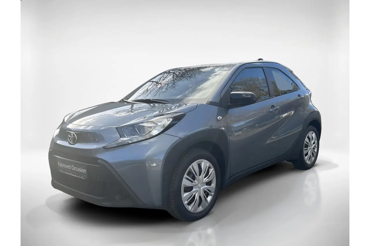 Toyota Aygo X 1.0 VVT-i Mt Play 2025, photo 1