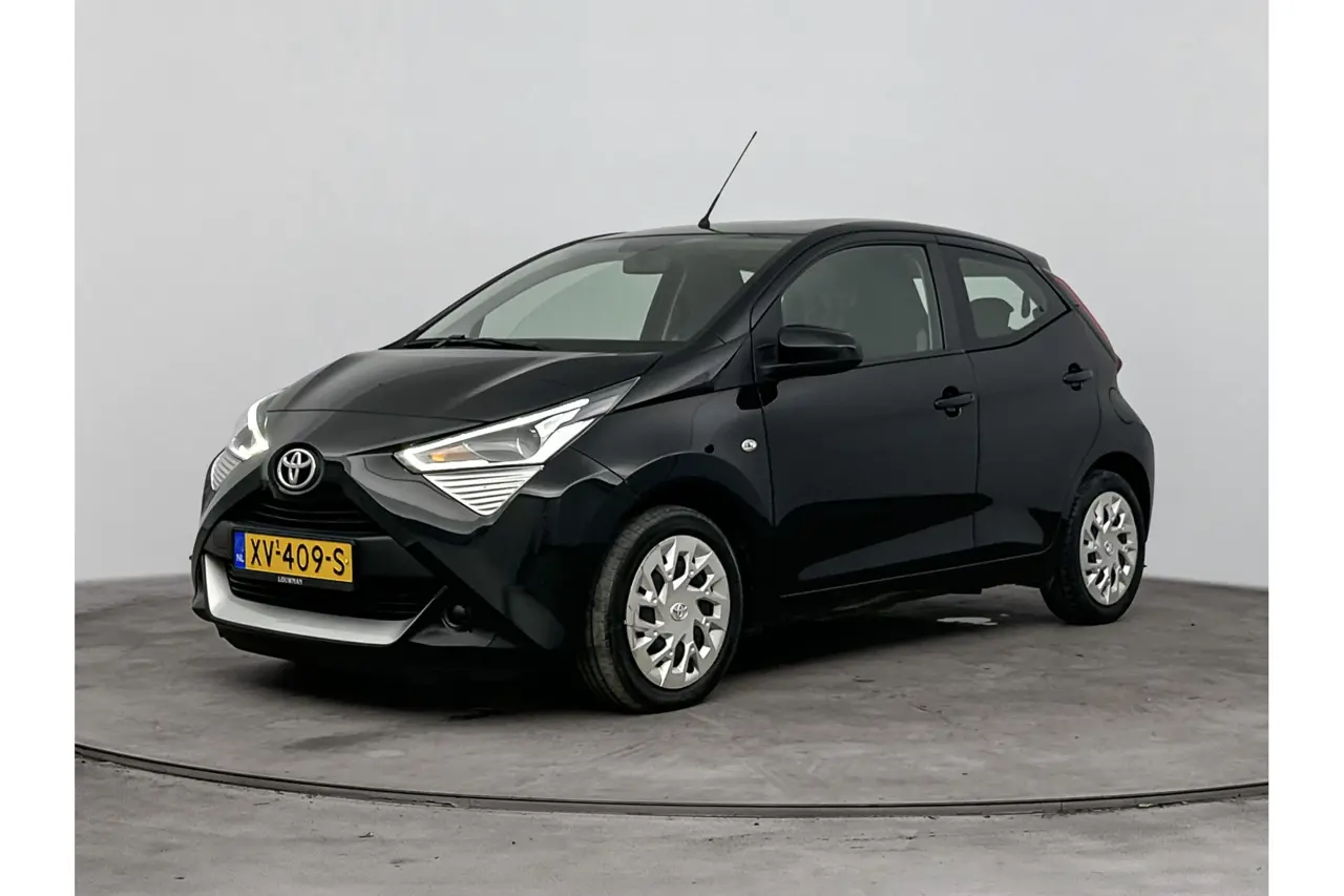 Toyota Aygo 1.0 VVT-i X-Play 2019, foto 1