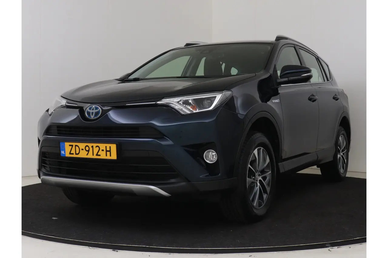 Toyota RAV4 2.5 Hybrid Dynamic 2019, foto 1