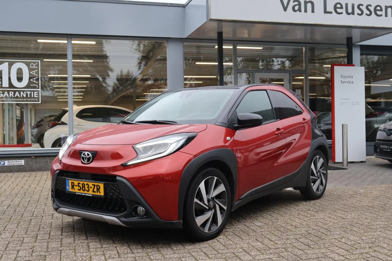 Toyota Aygo X Envy 5-Drs Automaat 2023, foto 1