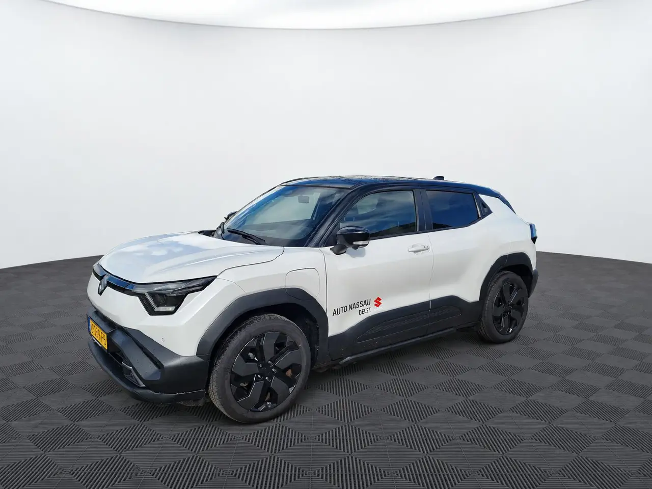 Suzuki e Vitara Style 61 kWh 2026, foto 1