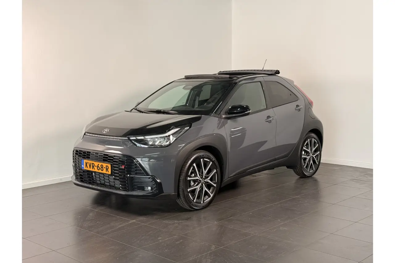 Toyota Aygo X Hybrid 115 Gr Sport 2026, foto 1