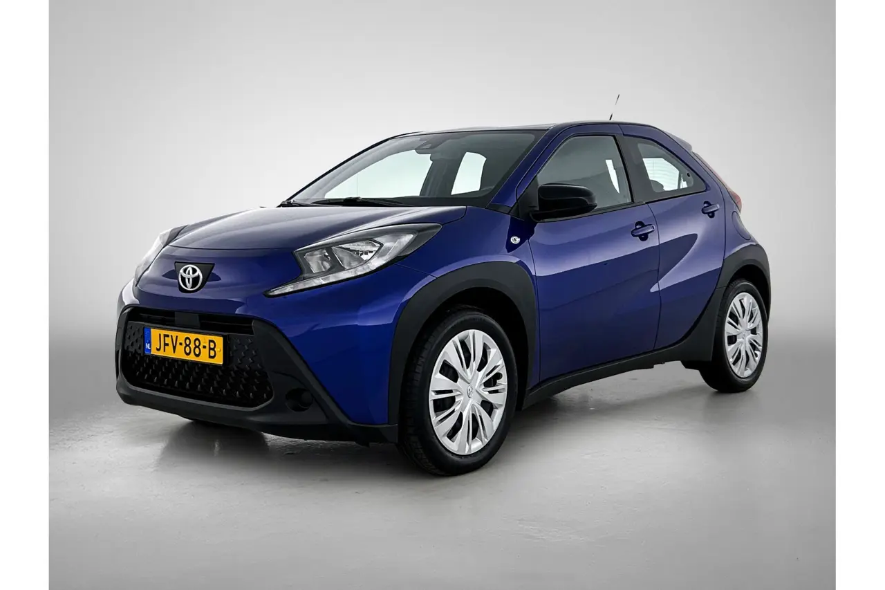 Toyota Aygo X 1.0 VVT-i Mt Play 2025, foto 1