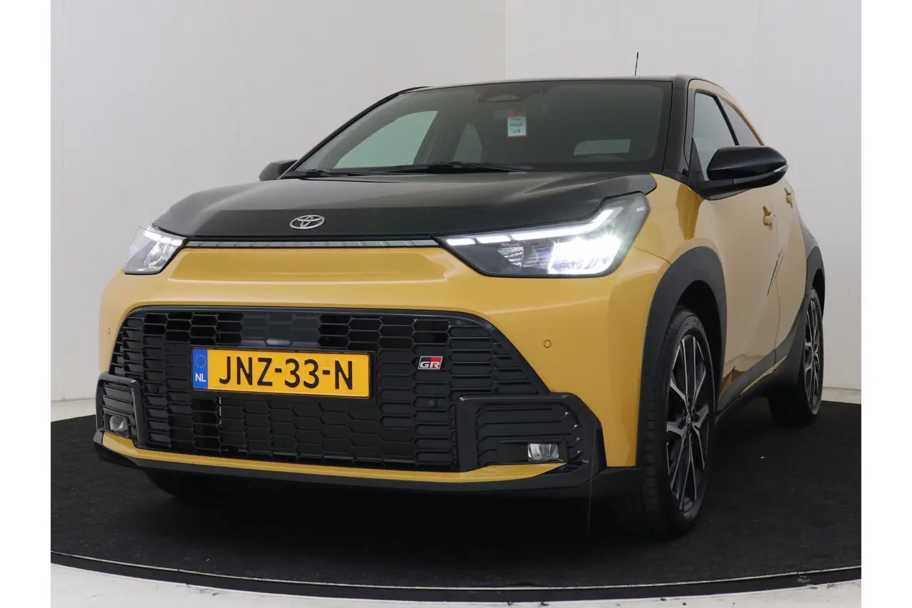 Toyota Aygo X Hybrid 115 Gr Sport 2025, photo 1