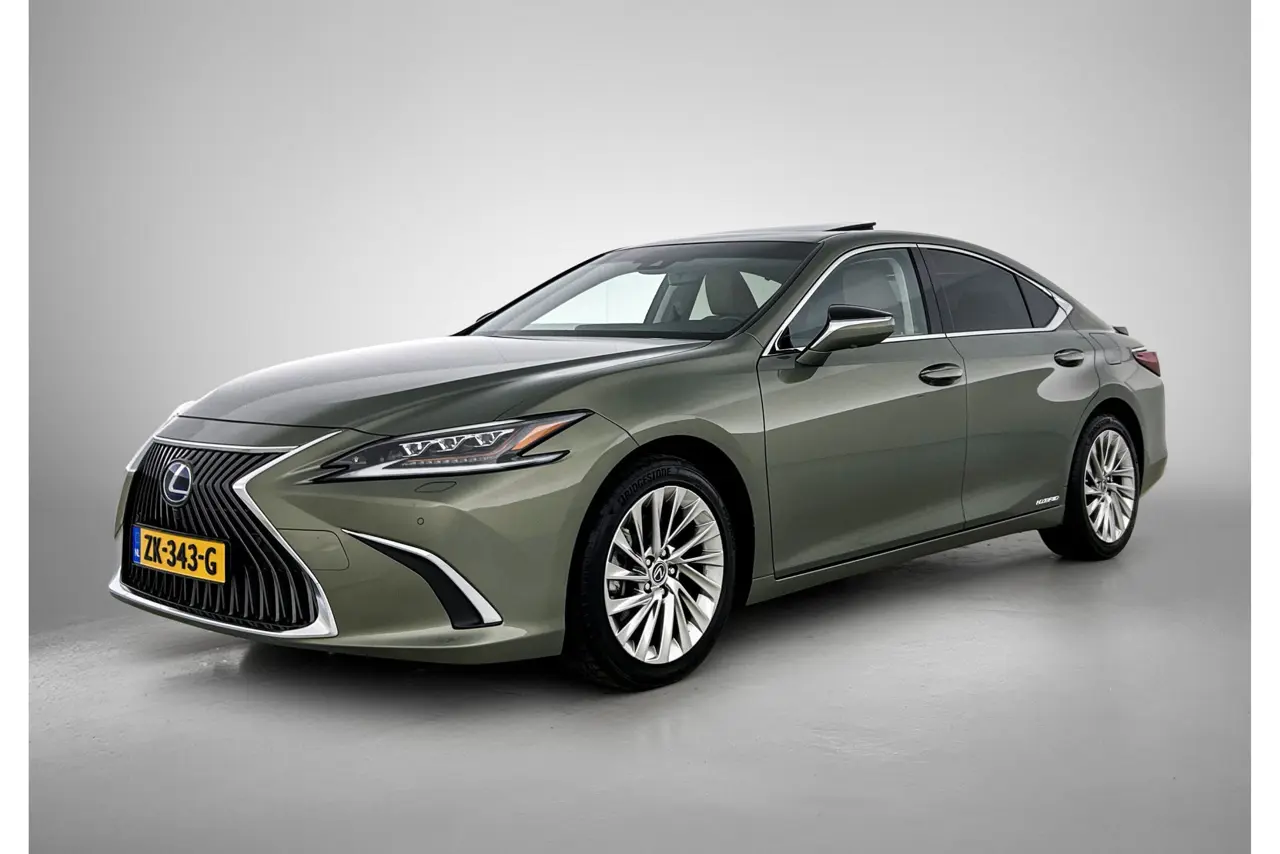 Lexus ES 300H Executive Line 2019, foto 1