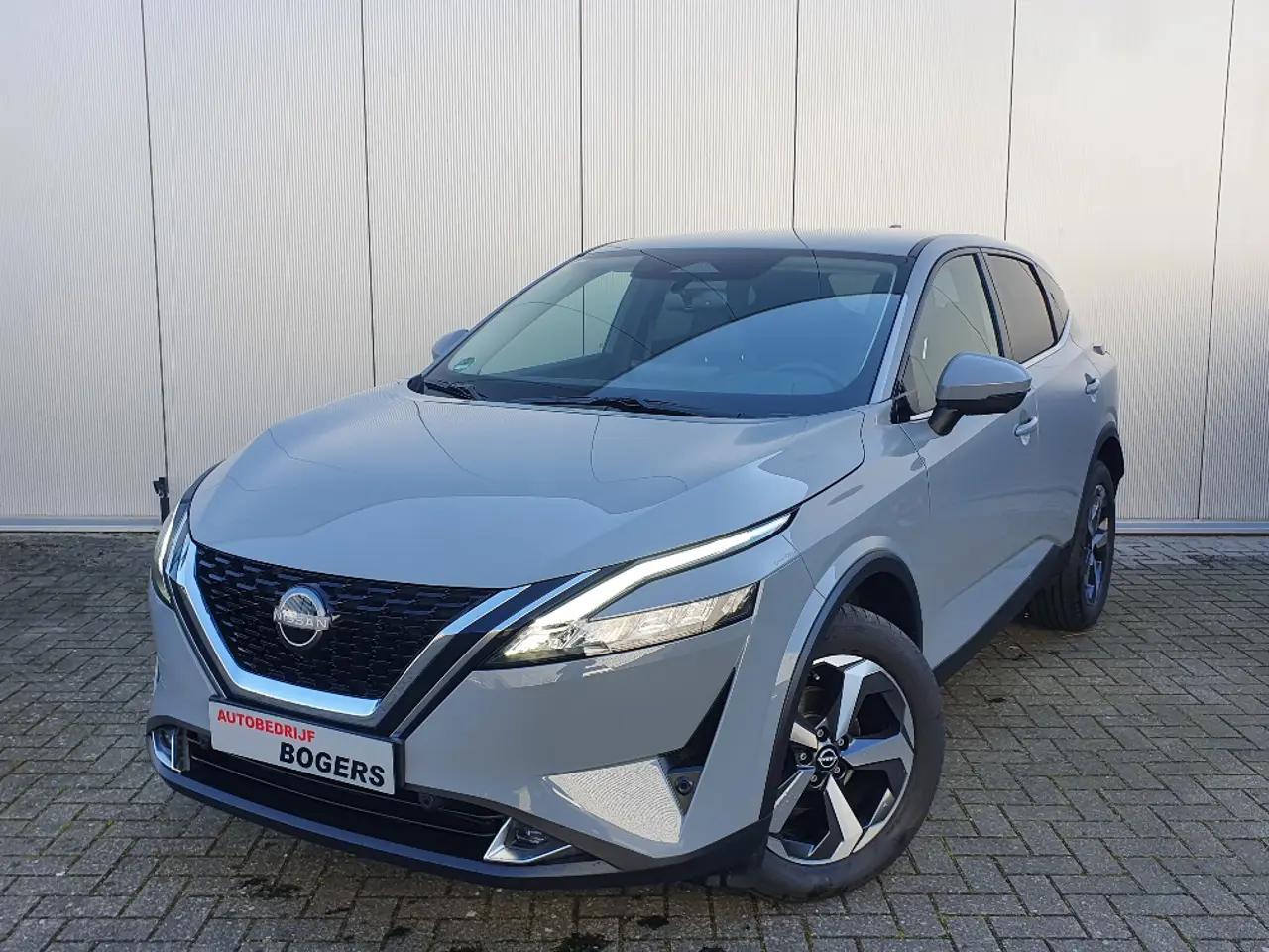 Nissan Qashqai 1.3 MHEV N-Connecta Automaat 2021, photo 1