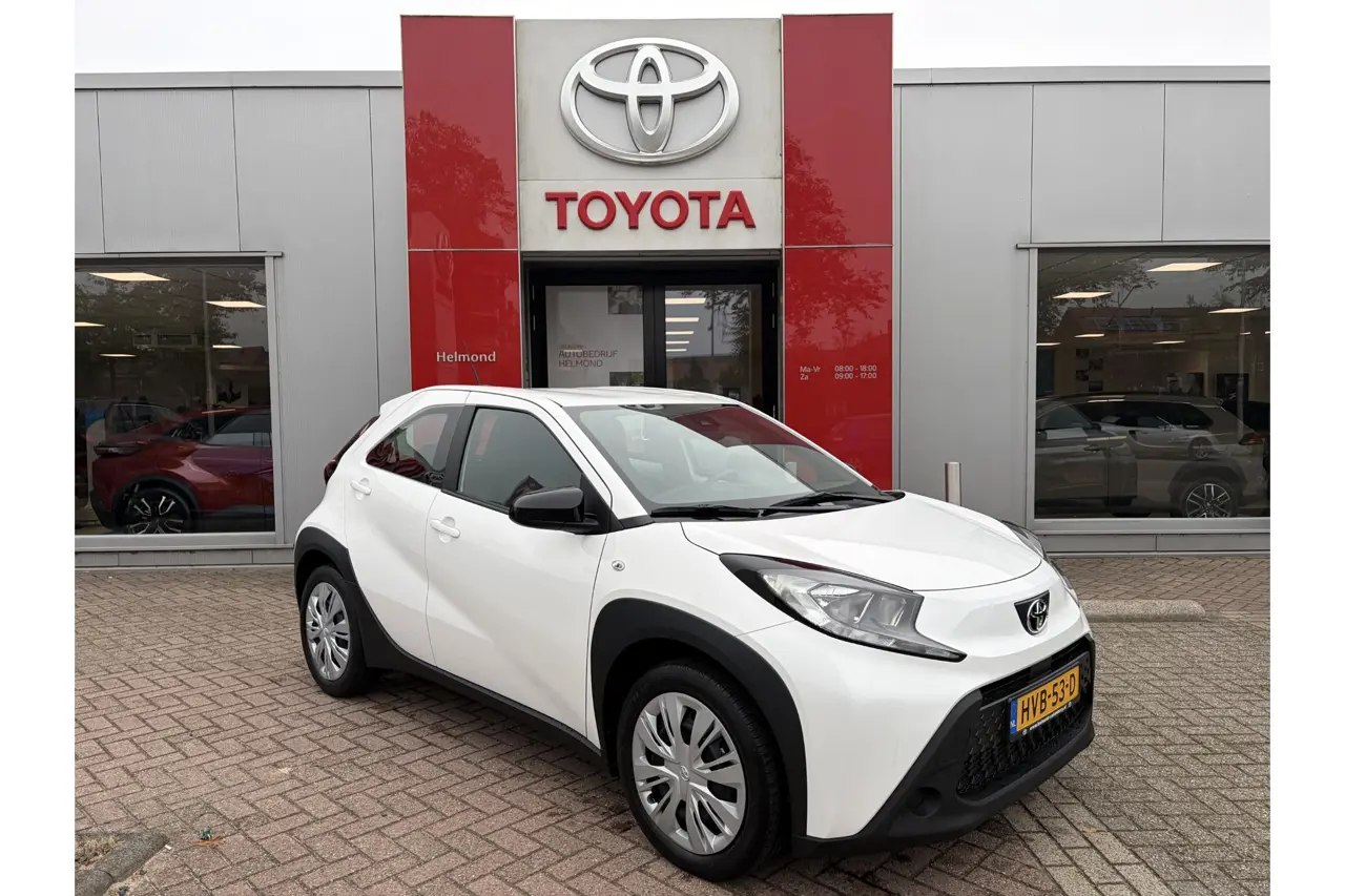 Toyota Aygo X 1.0 VVT-i Mt Play 2025, foto 1