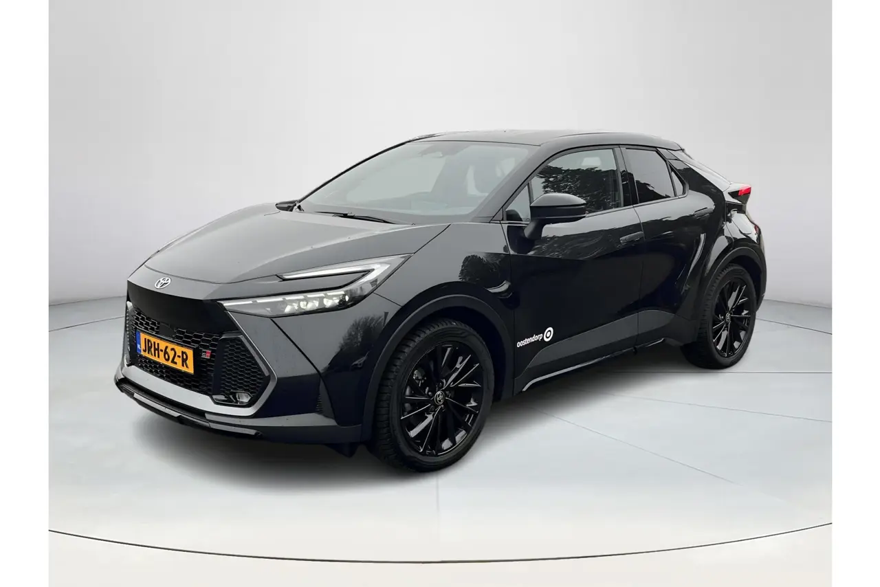 Toyota C-HR 2.0 Plug-In Hybrid 220 Black Edition 2025, foto 1
