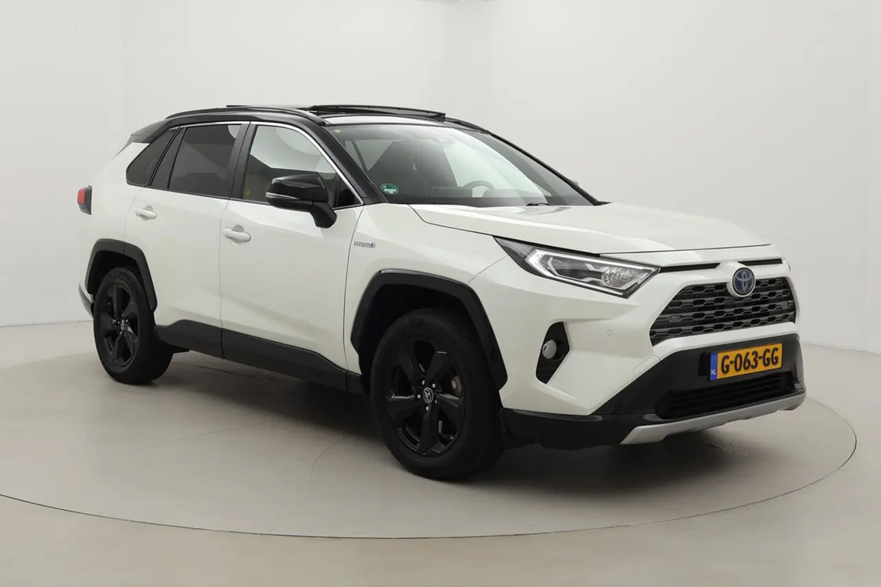 Toyota RAV4 2.5 Hybrid 2Wd Bi-Tone 2019, foto 1