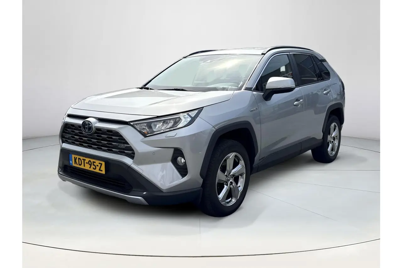 Toyota RAV4 2.5 Hybrid Dynamic Ultimate 2021, foto 1