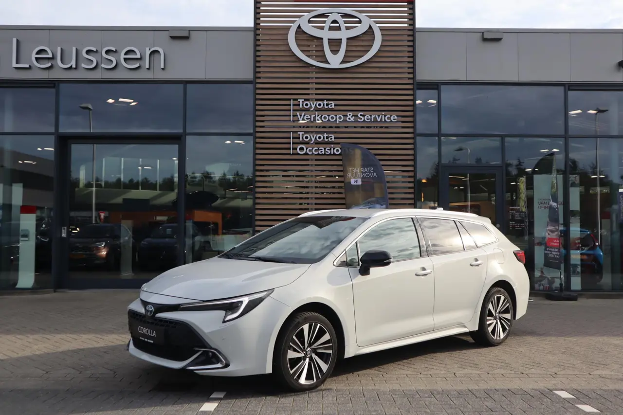 Toyota Corolla Touring Sports Hybrid 140 Dynamic 2025, foto 1