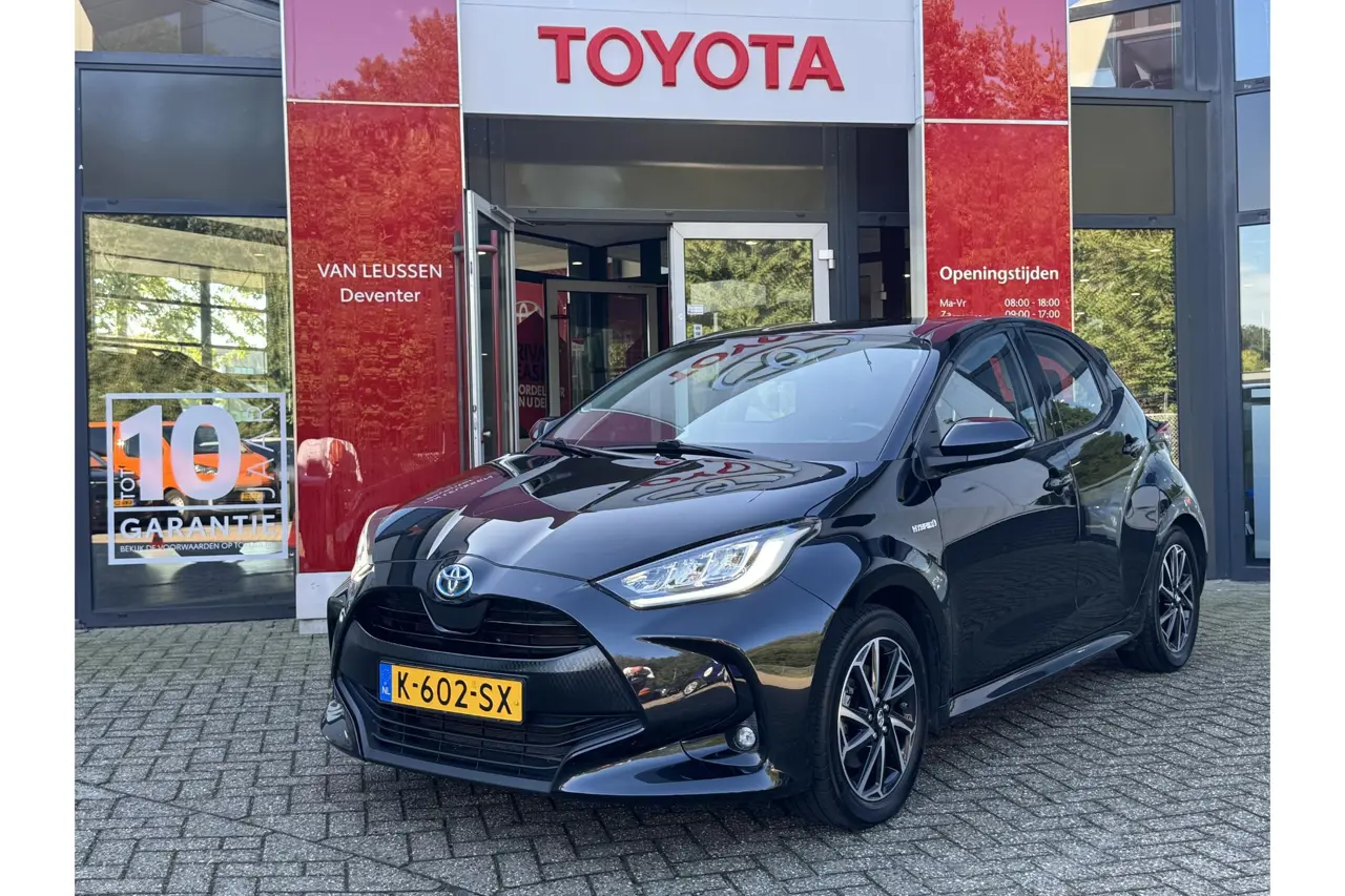 Toyota Yaris 1.5 Hybrid Dynamic 2021, foto 1