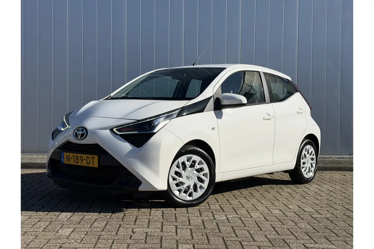 Toyota Aygo 1.0 VVT-i X-Play Nl Auto Dealer Onderhouden Carplay Camera 2021, foto 1