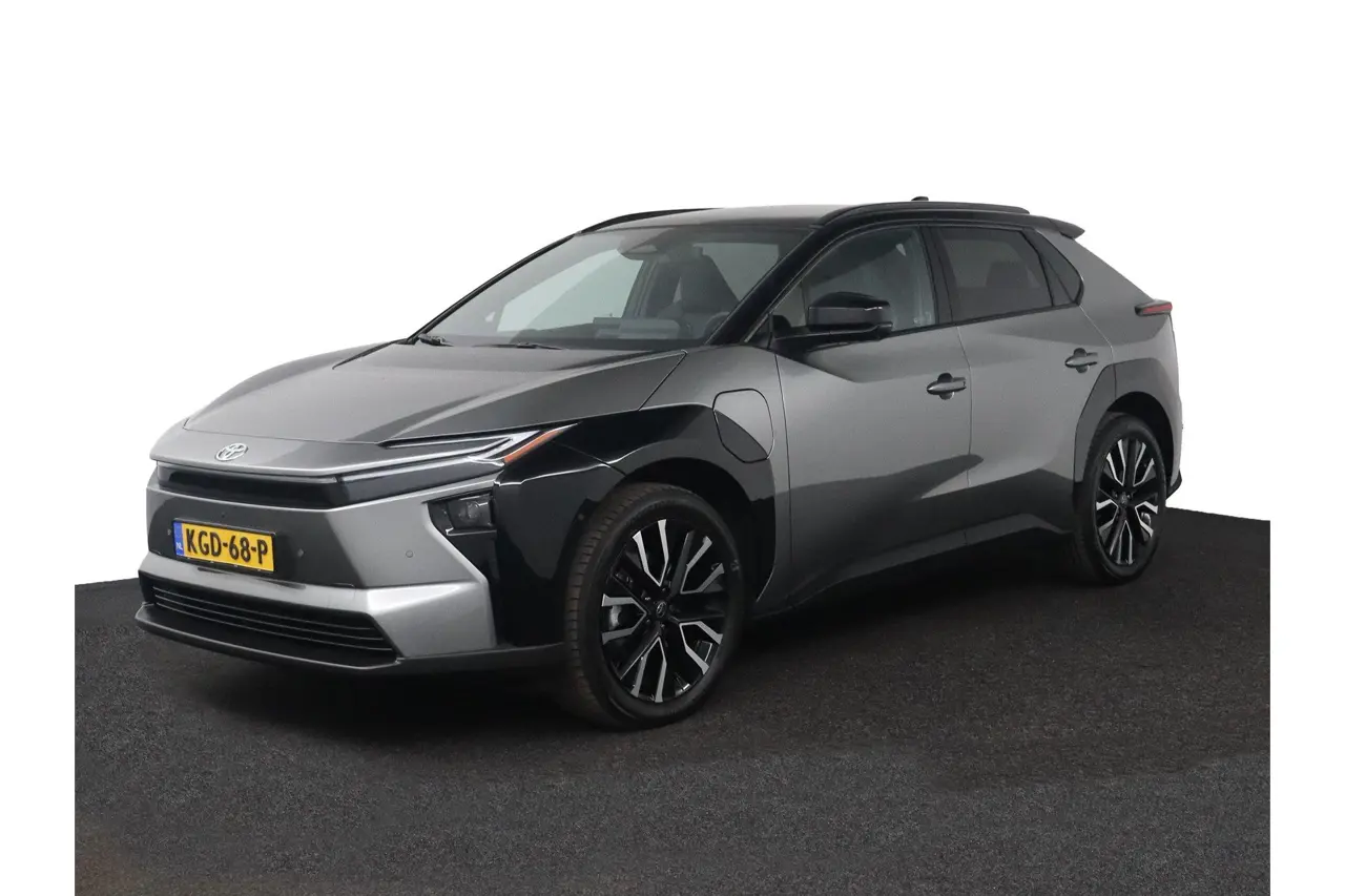 Toyota bZ4X Executive AWD 73 kWh 2026, foto 1