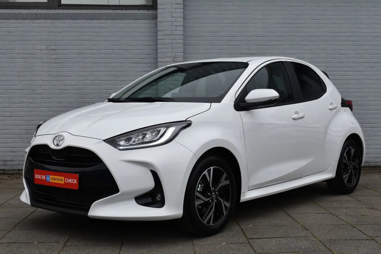 Toyota Yaris 1.5 Hybrid 115 Dynamic Automaat 116Pk 2025, foto 1