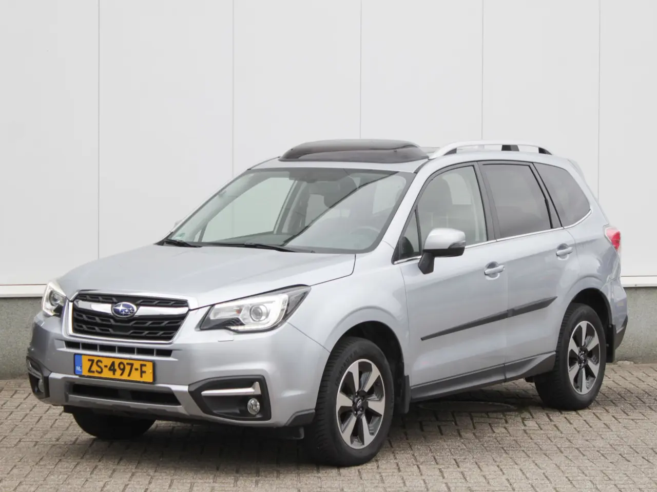 Subaru Forester 2.0 Premium 2016, foto 1