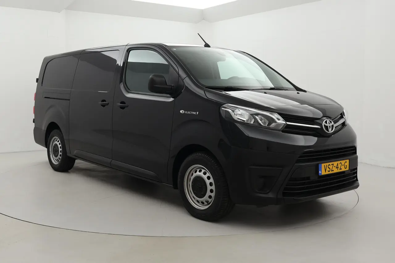Toyota Proace Electric Worker Live Standard Range Long 50 kWh 2023, foto 1