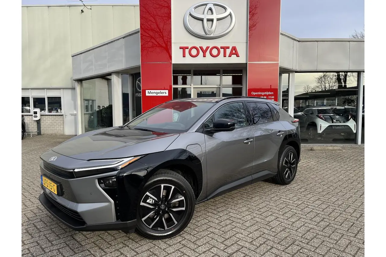 Toyota bZ4X Executive 73 kWh 3 Fase 2026, foto 1
