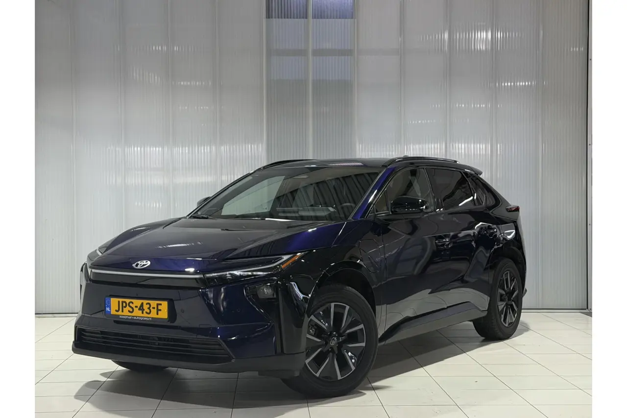 Toyota bZ4X Executive 73 kWh 2025, foto 1