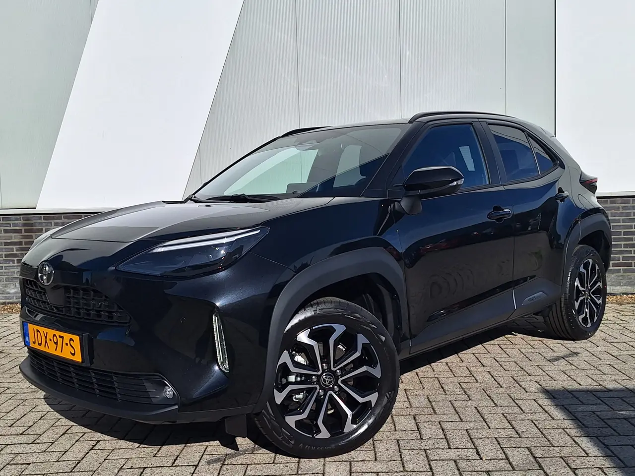 Toyota Yaris Cross 1.5 Hybrid 115 Dynamic Met Comfort Pack Navi Pdc V+A Stoel 2025, foto 1