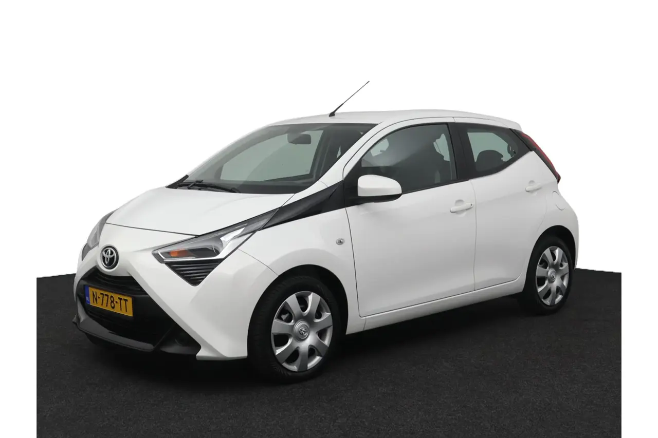 Toyota Aygo 1.0 VVT-i X-Play 2022, foto 1
